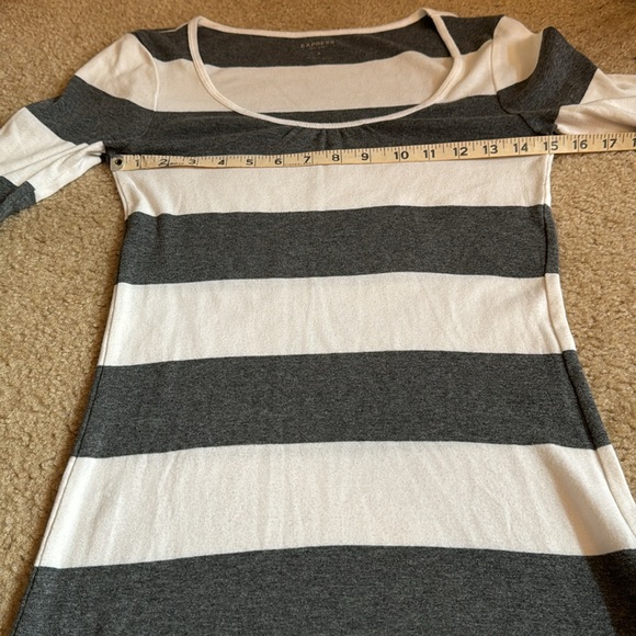 EXPRESS - Stripe Tunic T-Shirt - Size Medium - Picture 7 of 11